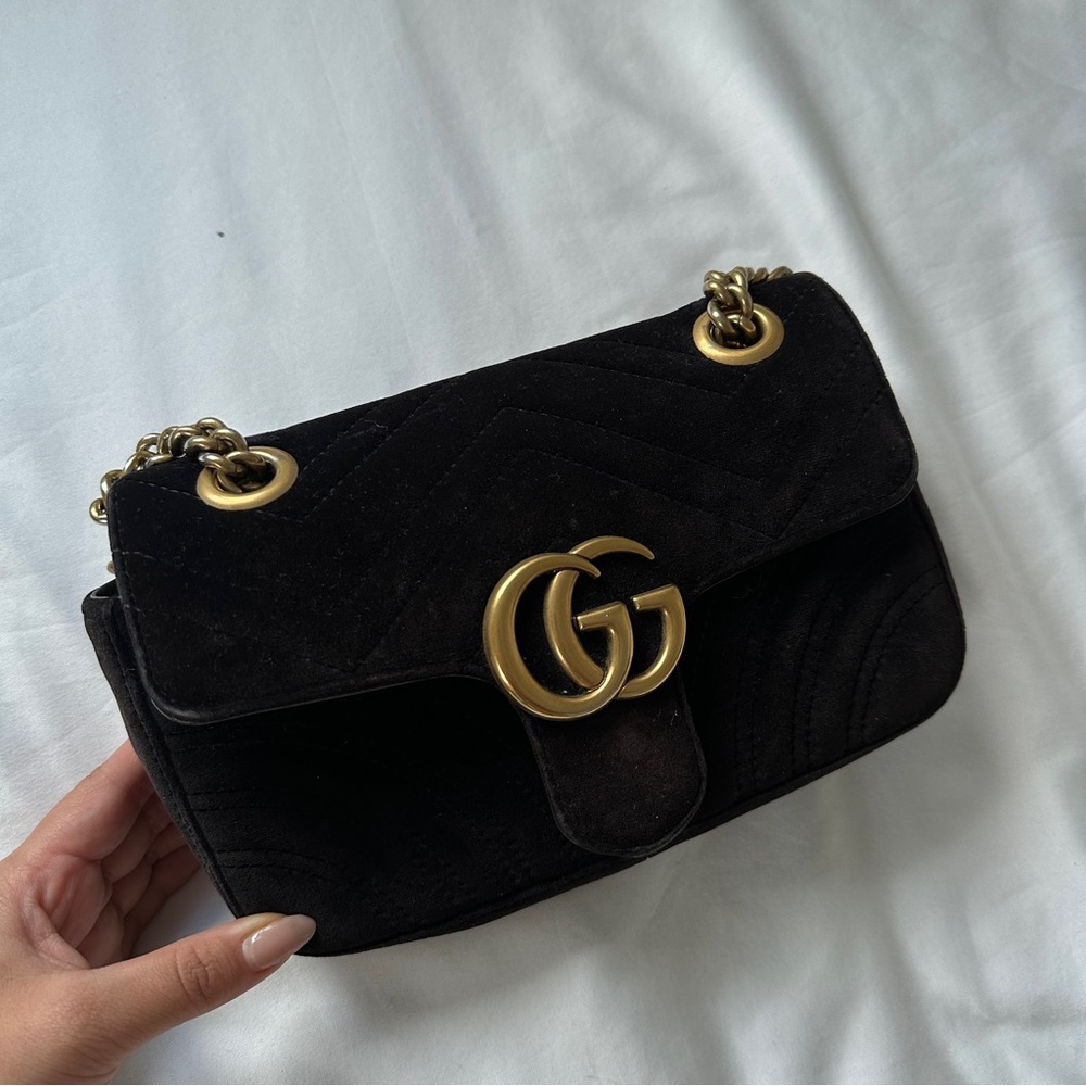 Gucci Black Velvet Marmont Bag in size Small